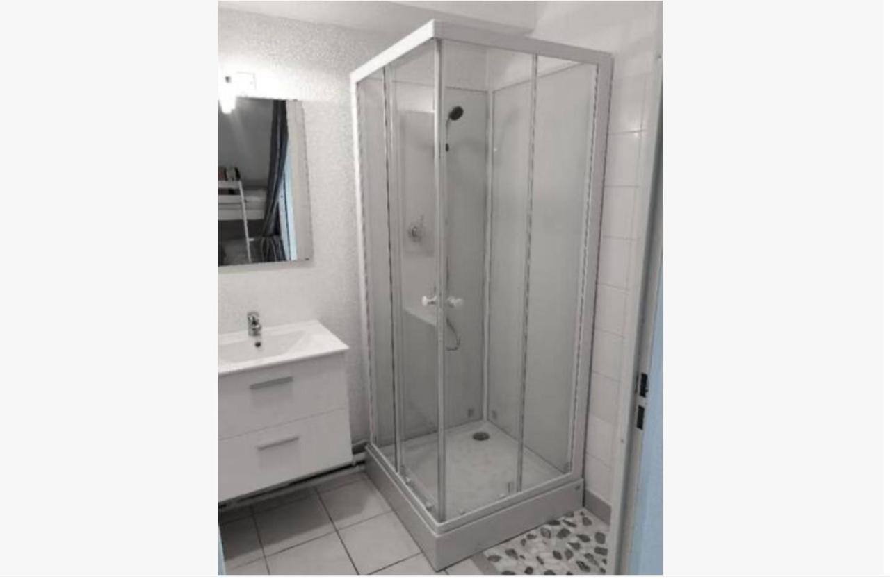 Studio Au Calme Avec Piscine, Face Golf, Parking Gratuit, Tout A Pied A 10Mn Centre Ville سيبور المظهر الخارجي الصورة