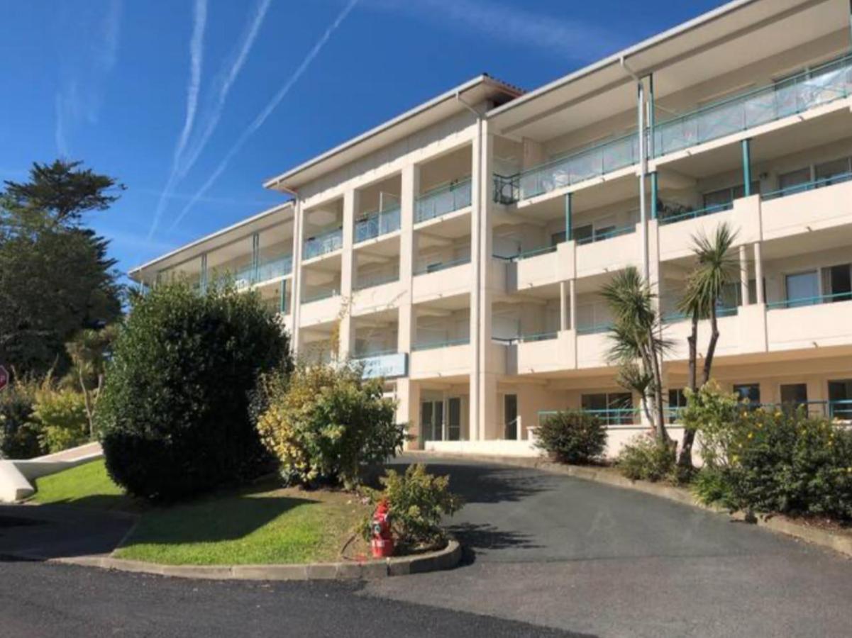 Studio Au Calme Avec Piscine, Face Golf, Parking Gratuit, Tout A Pied A 10Mn Centre Ville سيبور المظهر الخارجي الصورة
